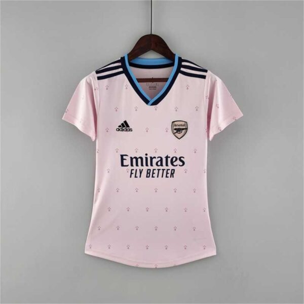 Arsenal women kit