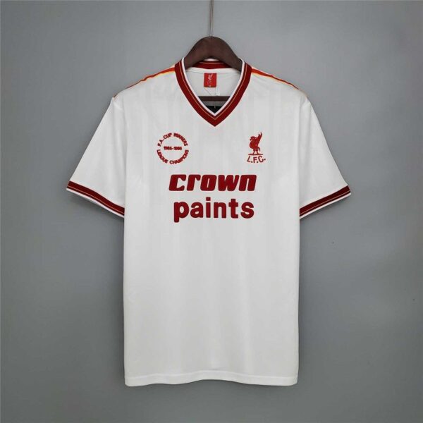 Liverpool away retro kit 1985-1986