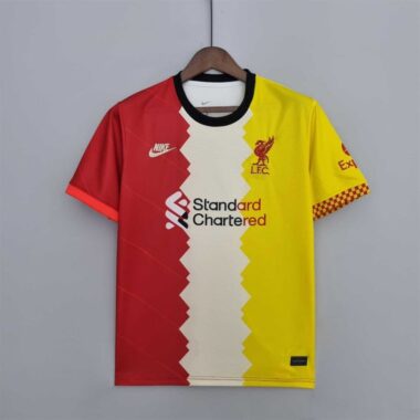 Liverpool red beige yellow kit 2022-2023