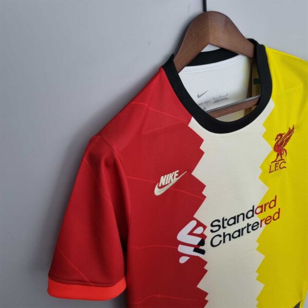 Liverpool red beige yellow kit 2022-2023