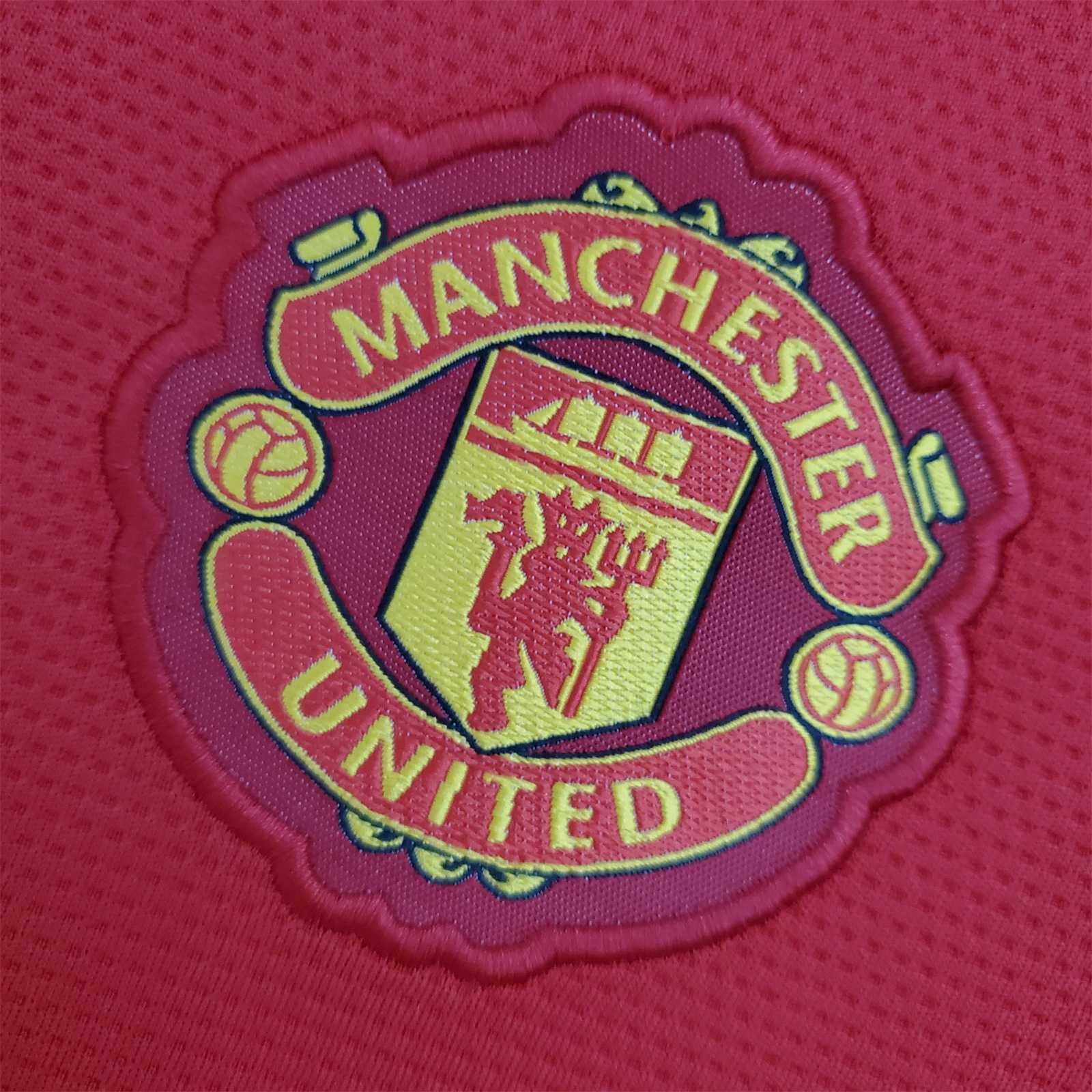 Manchester United home soccer jersey 2021-2022 for women