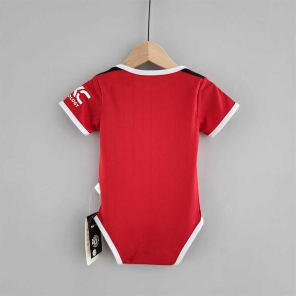 Manchester United kit for Baby