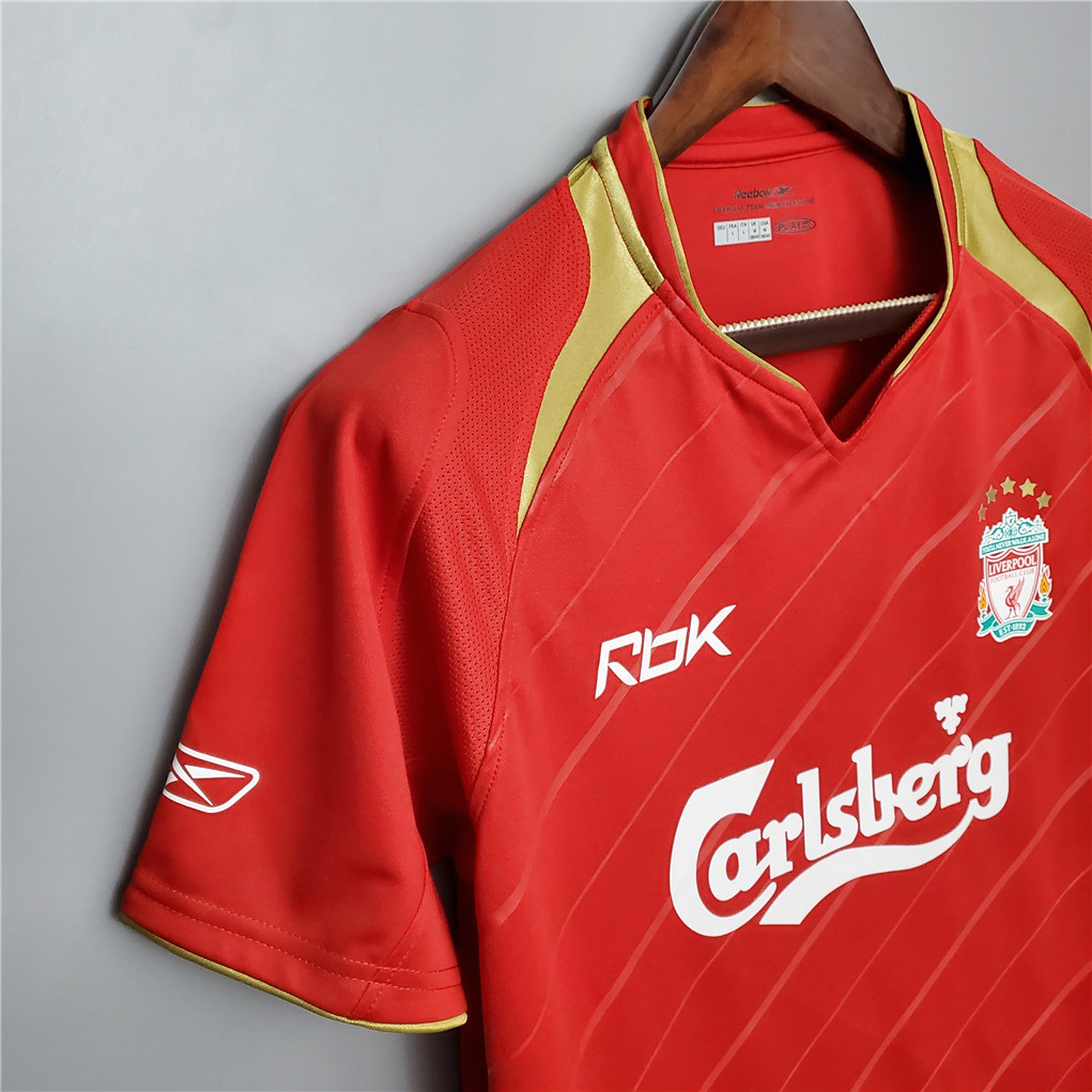 vintage Liverpool jersey 2005-2006