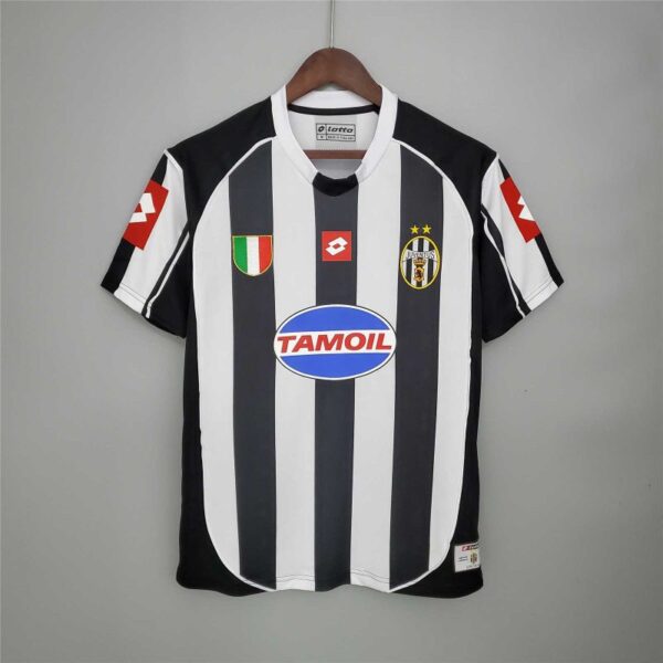 Juventus retro jersey 2002-2003