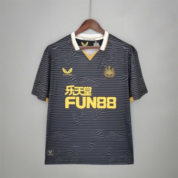 newcastle united away kit