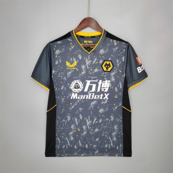 wolves away kit