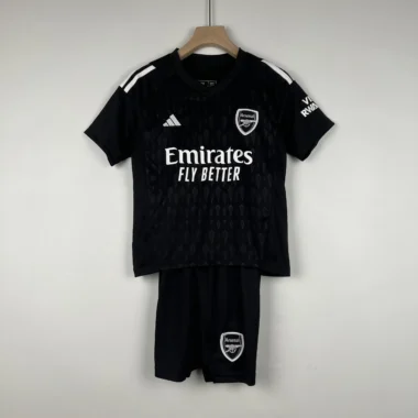 Arsenal Black goalkeeper kid kit 2023 2024